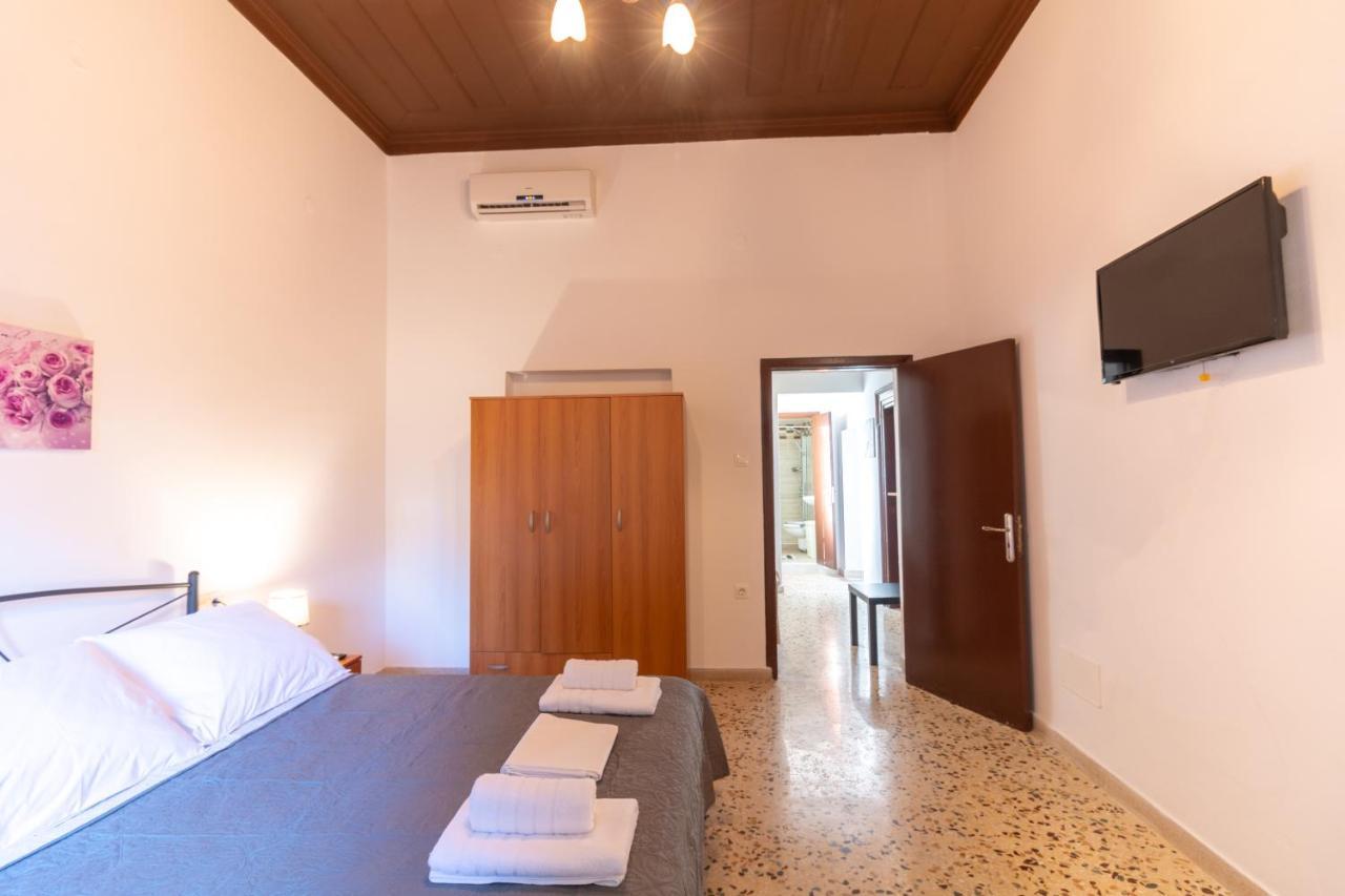 Kathy'S Apartments Rhodes City Bagian luar foto