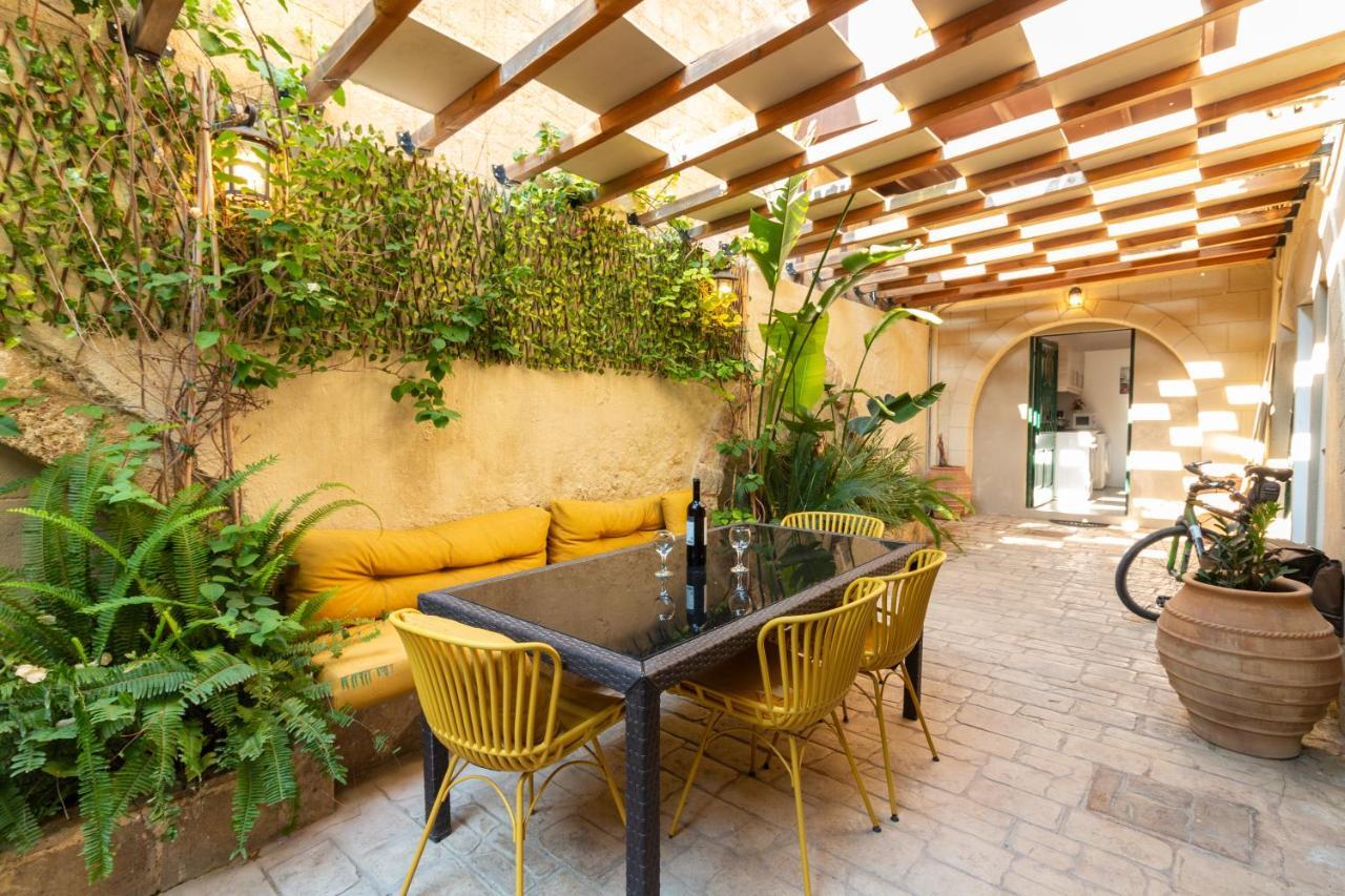 Kathy'S Apartments Rhodes City Bagian luar foto