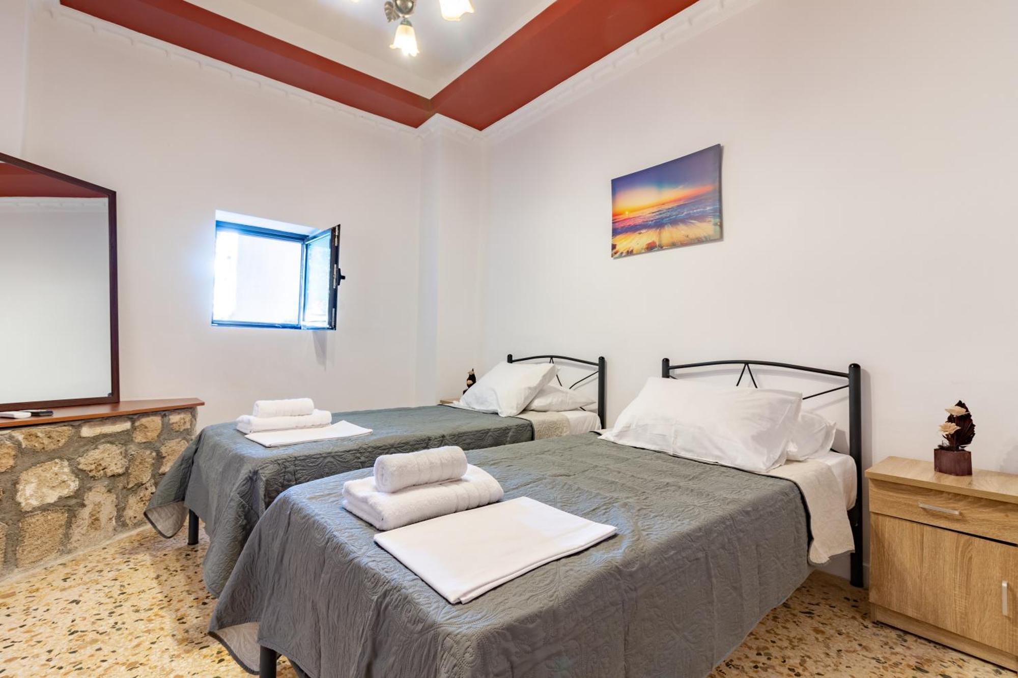 Kathy'S Apartments Rhodes City Bagian luar foto